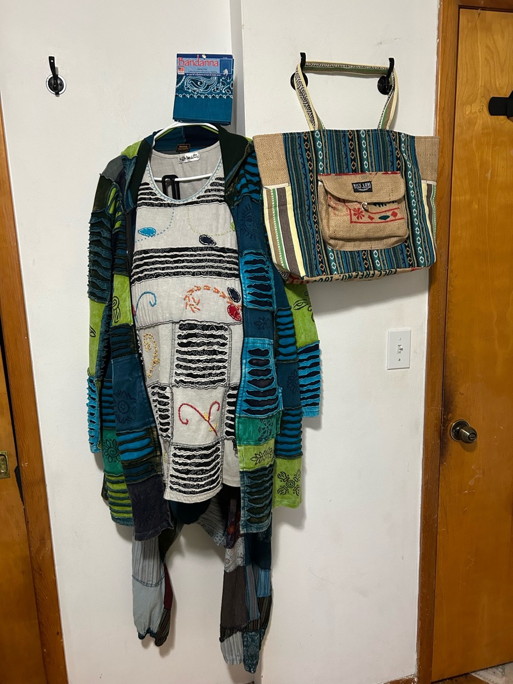 Coolest Maternity Outfit: Patchwork Hooded Jacket, pants and top with diaper bag